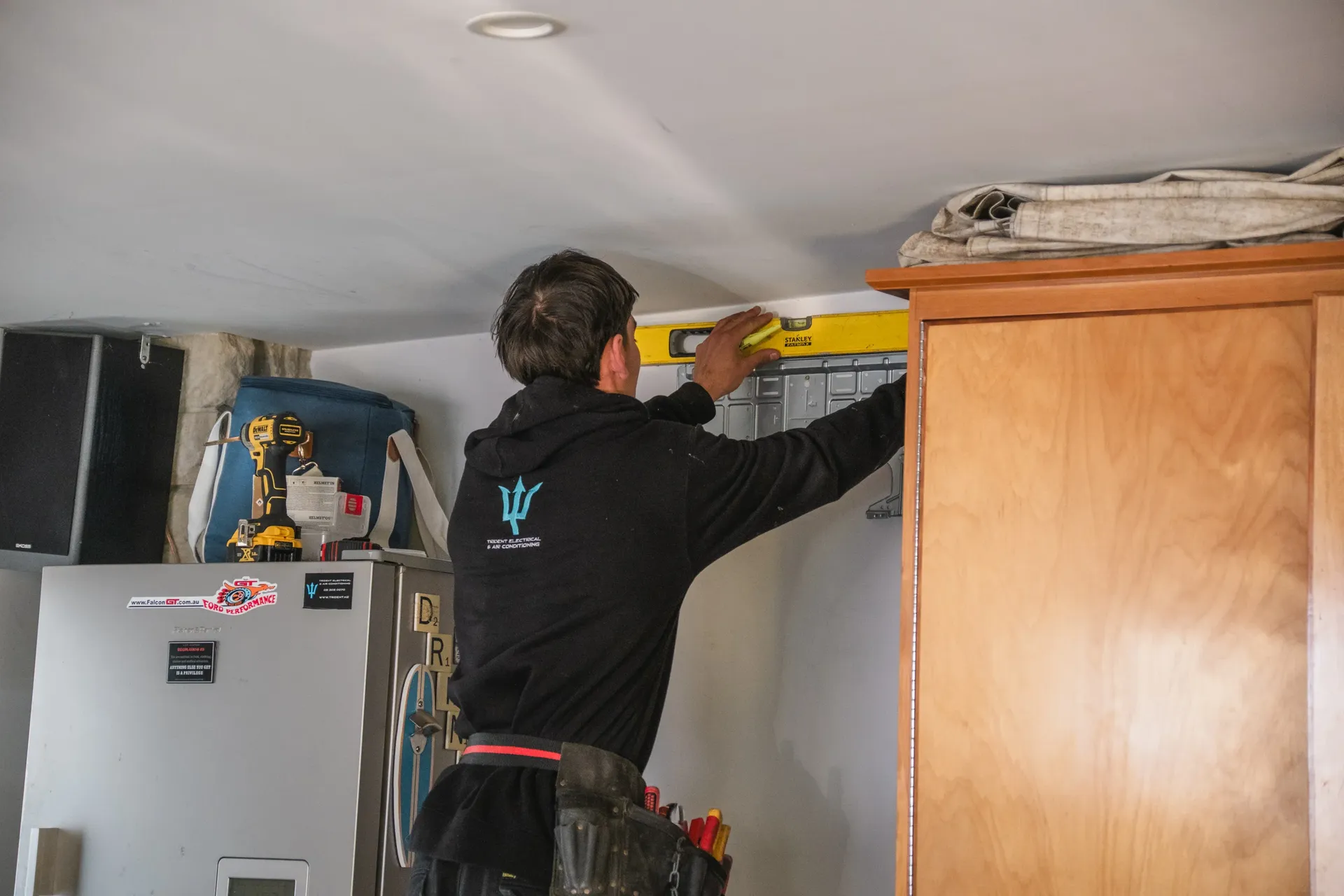 Trident electrician on site