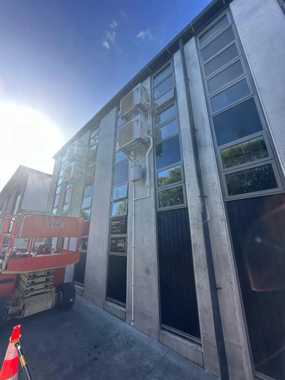Carmel College - Image 18