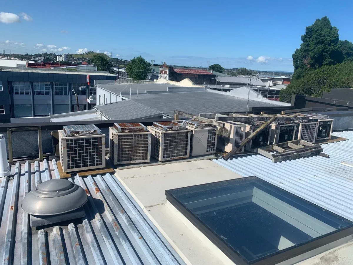 Onehunga Commercial - Image 16